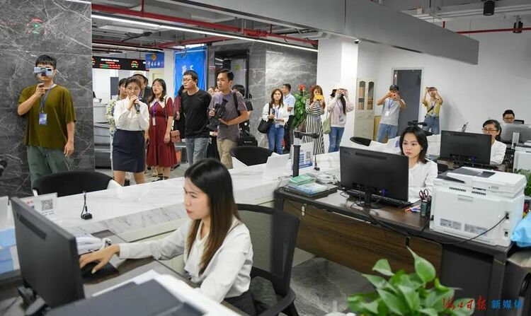 Q(mo)^(q)ح(chung)I(y)ƽ_a(chn)I(y)¸ߵQ(mo)^(q)W(wng)j(lu)}M(jn)ڸܵ׃